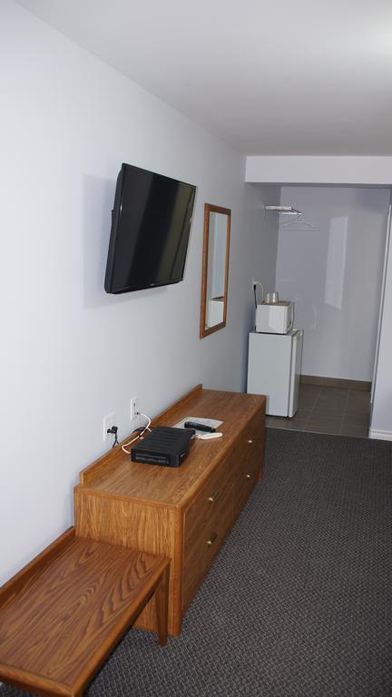Robyn'S Motel Peterborough Phòng bức ảnh