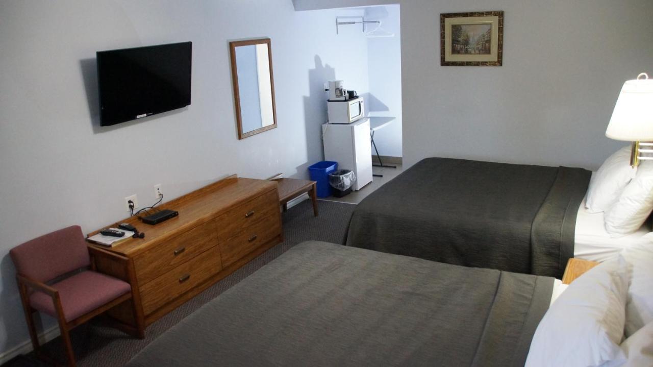 Robyn'S Motel Peterborough Ngoại thất bức ảnh