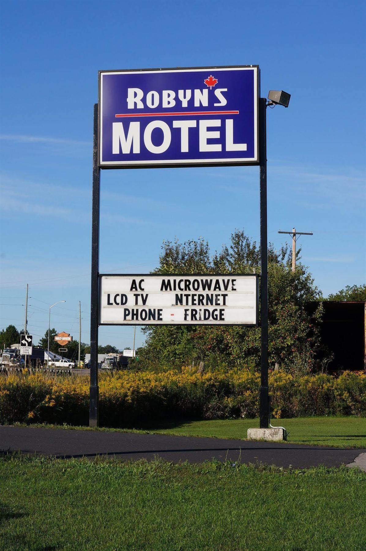 Robyn'S Motel Peterborough Ngoại thất bức ảnh